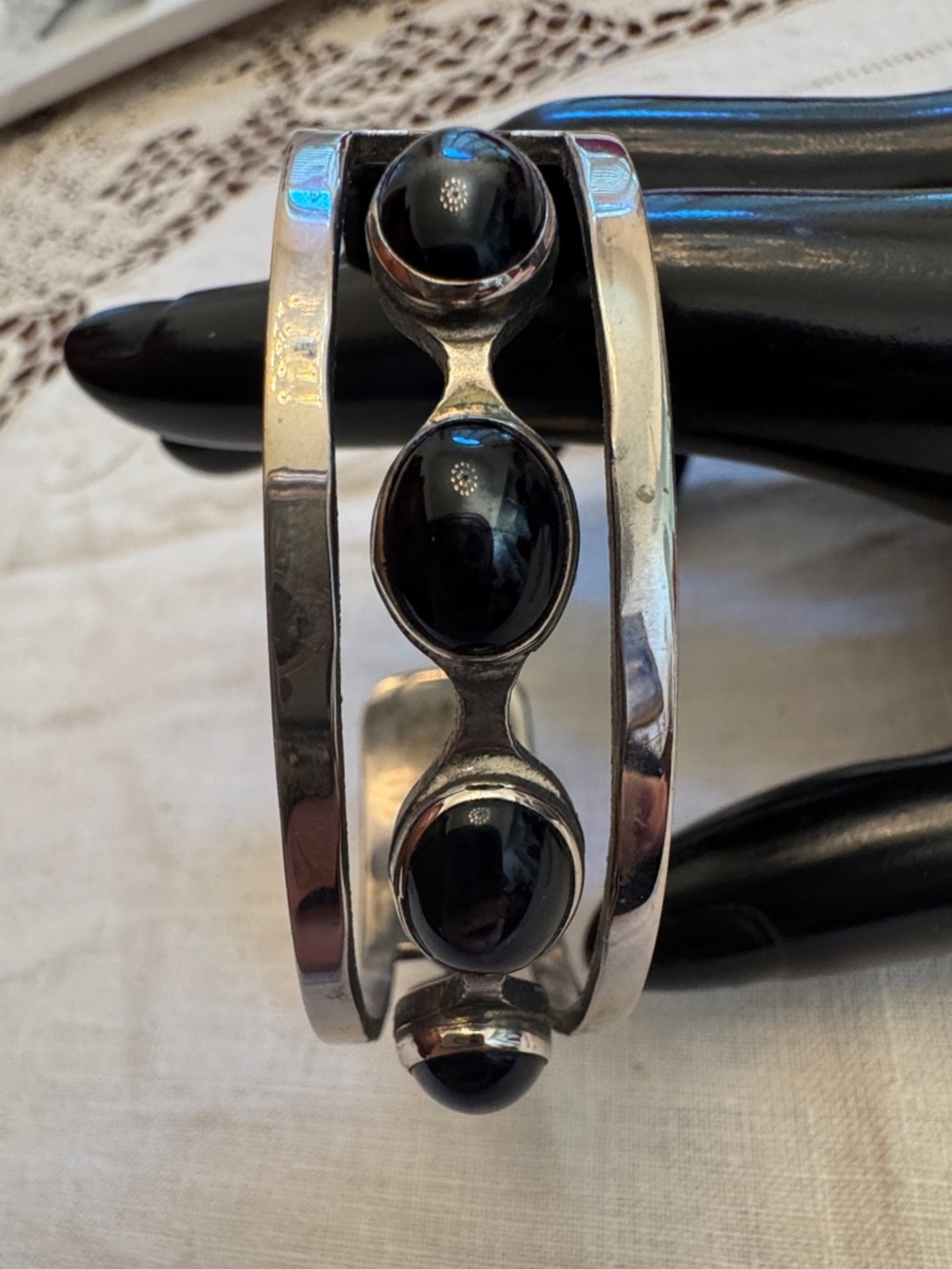 Vintage Taxco Sterling Silver Hand Made Cuff Braclet With Black Onyx Cabochons